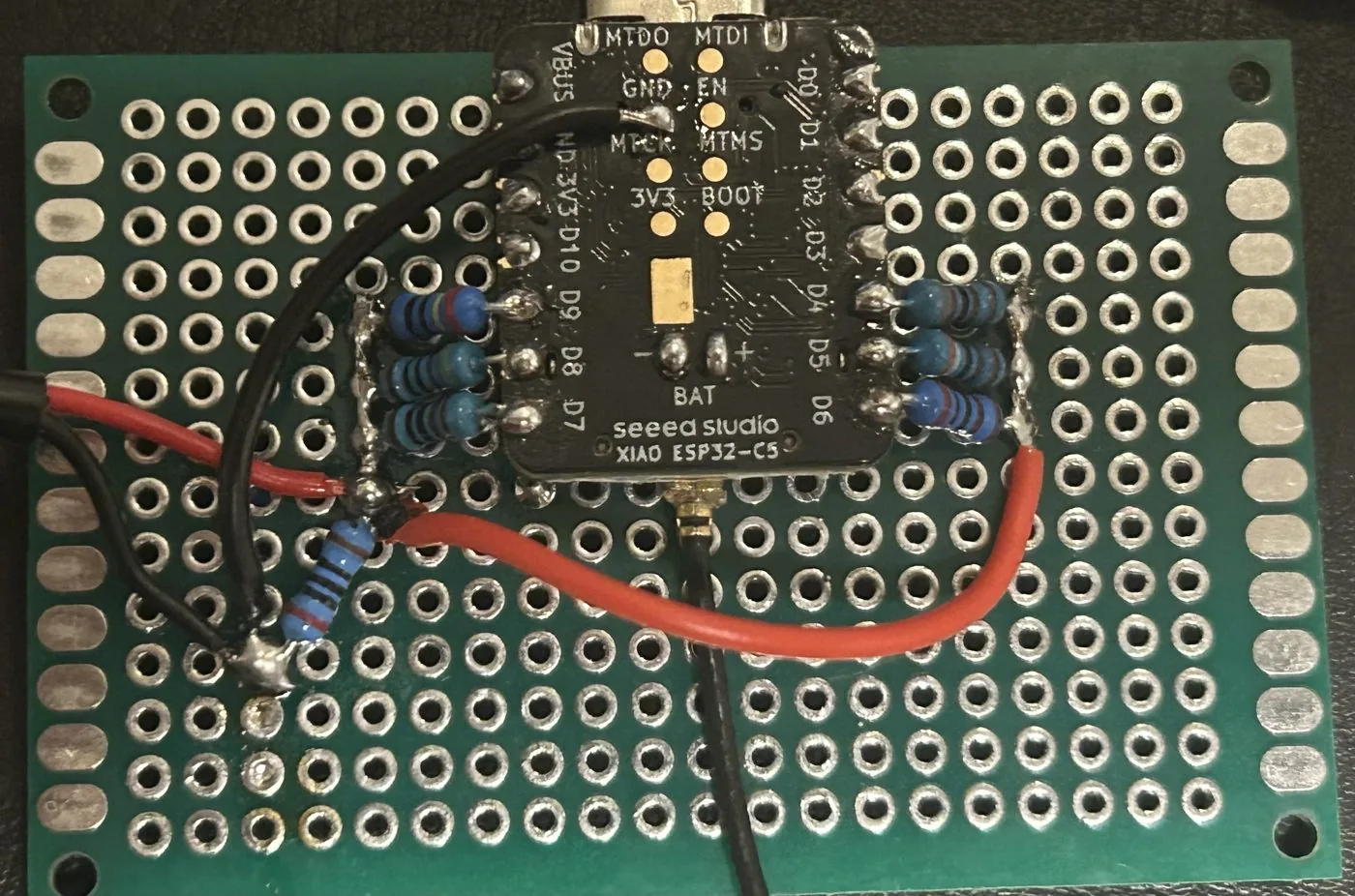 C5VRX: watch 5.8 GHz FPV drone video on a $7 XIAO ESP32-C5 photo 4